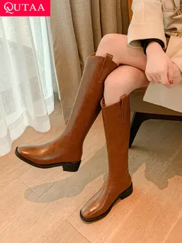 QUTAA/2023 г., Дамски ботуши до коляното от естествена кожа, Офис женски Модел обувки с Квадратни пръсти на дебелите ниски токчета, Дамски зимни Обувки, Размер 34-39